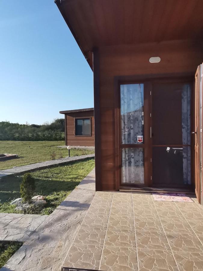 Бунгало парк Summer Life Hotel Тюленово Екстериор снимка